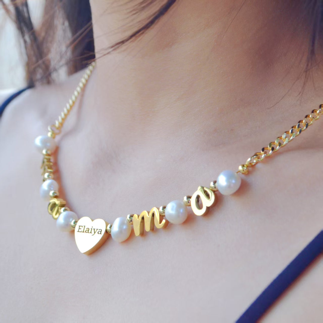 Personalized natural freshwater pearl necklace with MAMA letters