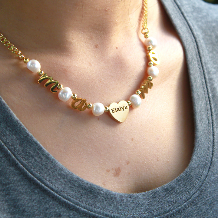 Personalized natural freshwater pearl necklace with MAMA letters