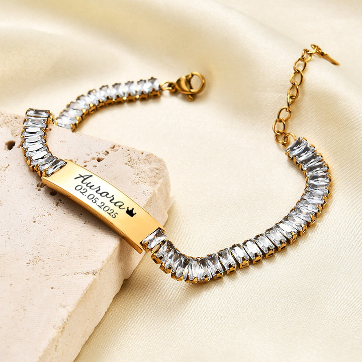 Custom Women’s Diamond Bracelet – Personalized Elegance in Every Sparkle