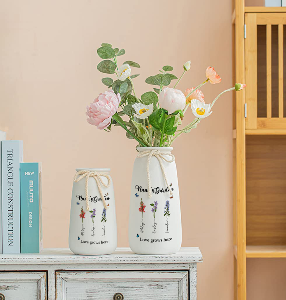 Personalized Pampas Grass Birthday Flower Vase with Family Names