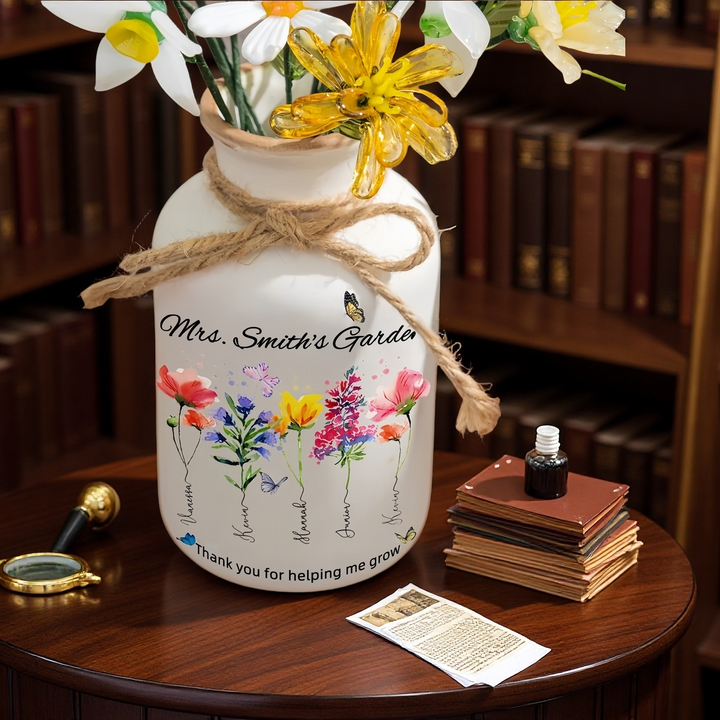 Personalized Teacher's Garden Birth Flower Vase With Name – Heartfelt Gift for Teacher's Day & Graduation