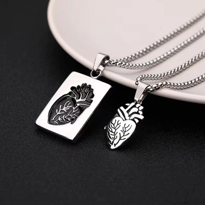 2Pcs Couple Anatomical Heart Puzzle Necklaces