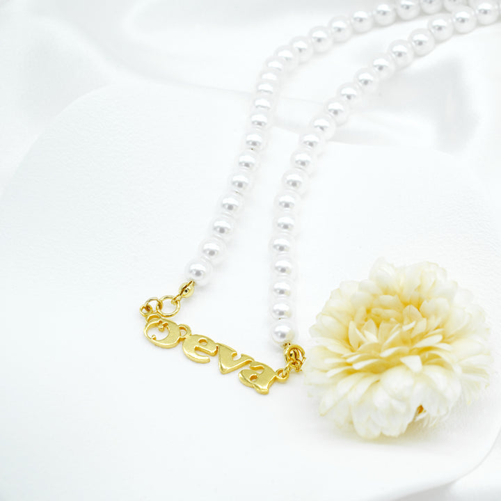 Personalized women's name custom pearl necklace