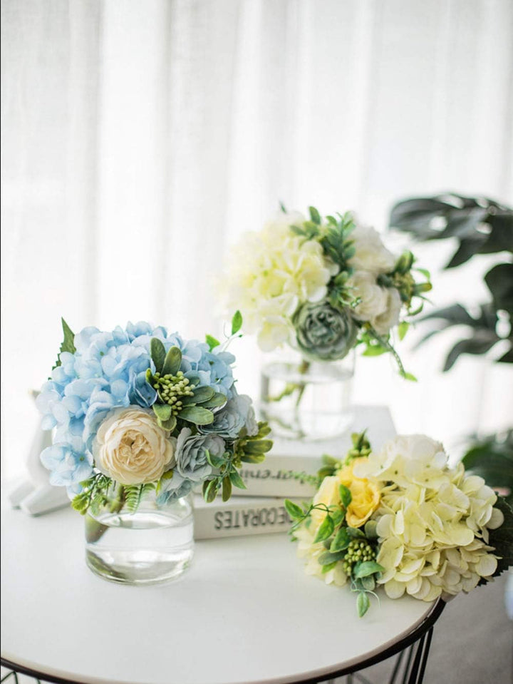 Personalized artificial hydrangea and glass vase decoration Ins style