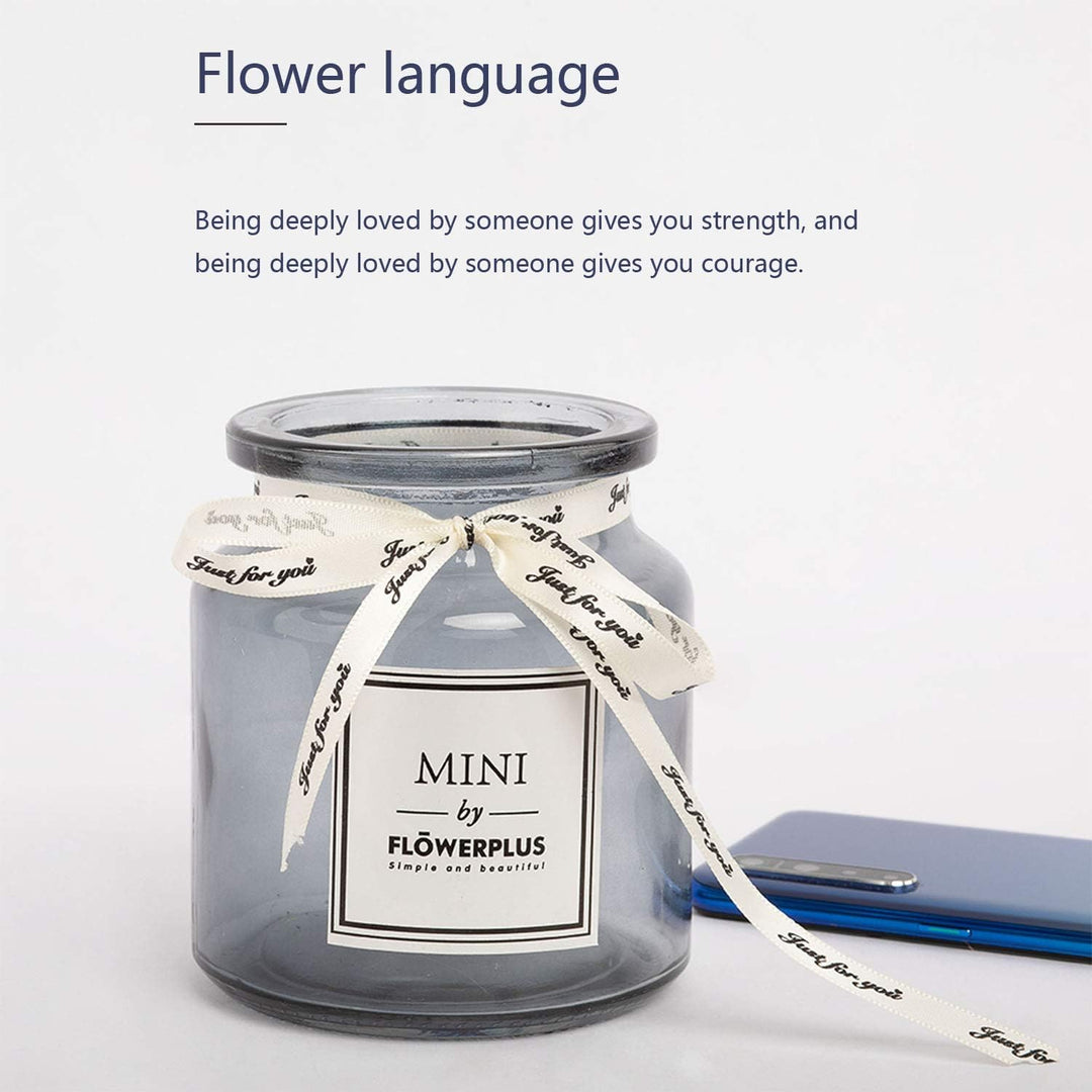Personalized artificial hydrangea and glass vase decoration Ins style