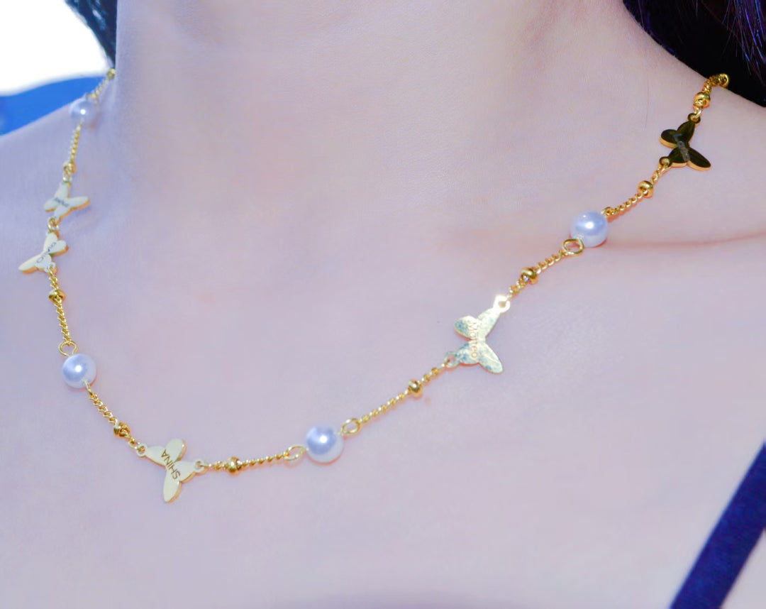 Personalized butterfly pearl name custom necklace