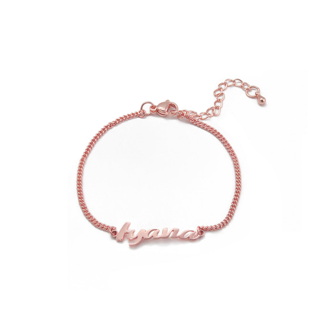 Personalized Family Name Bracelet Set – Custom Engraved Thin Chain for Moms & Kids, Matching Adjustable Jewelry