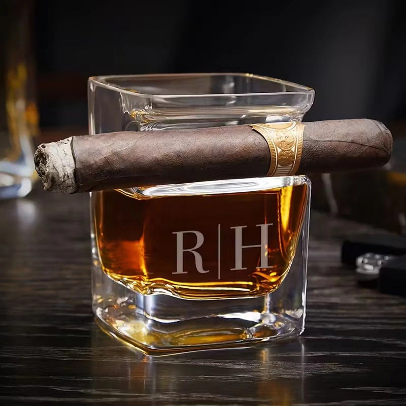 Custom Whiskey Glass with Cigar Holder – Personalized Engraved Rocks Glass for Bourbon & Cigars