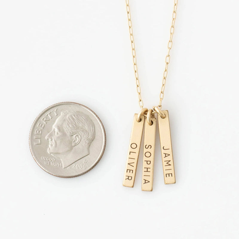 Engraved Vertical Bar Necklace with Multiple Names – Personalized Dainty Bar Necklace for Mom, Mother’s Day Gift