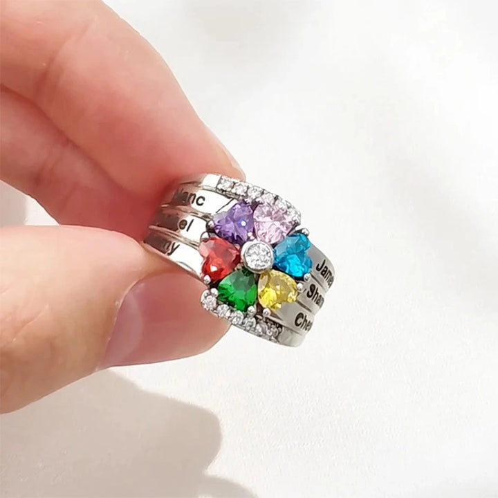 Family Bloom Personalized Birthstone Ring – 1–8 Heart Gemstones with Engraved Names