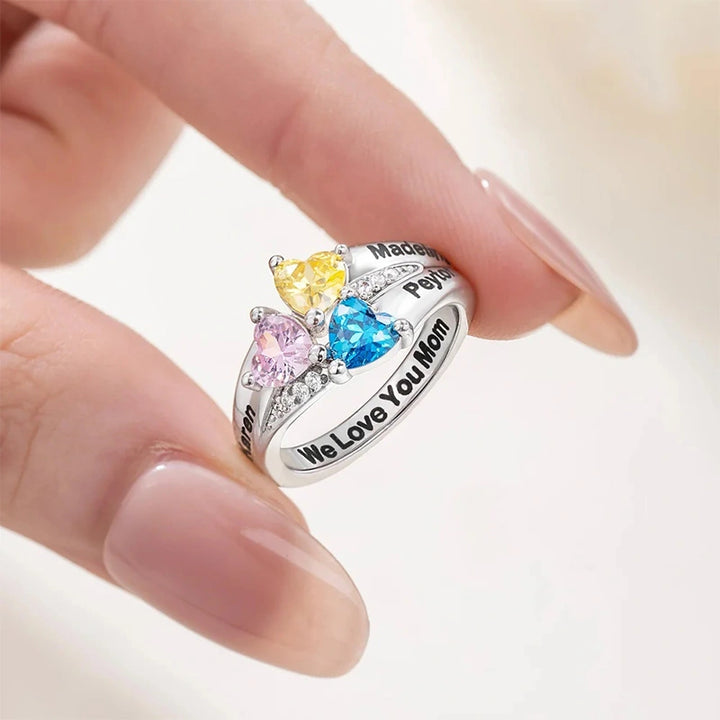 Family Bloom Personalized Birthstone Ring – 1–8 Heart Gemstones with Engraved Names
