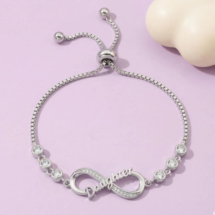 Infinity Love Bracelet for Mom – Elegant Zirconia Jewelry Gift for Women