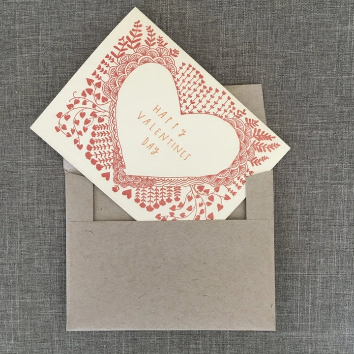 Conjunto de chaveiros personalizados com iniciais em formato de coração – Chaveiros combinando para casais, amigos e família | Presentes com iniciais para namorado, namorada e ela