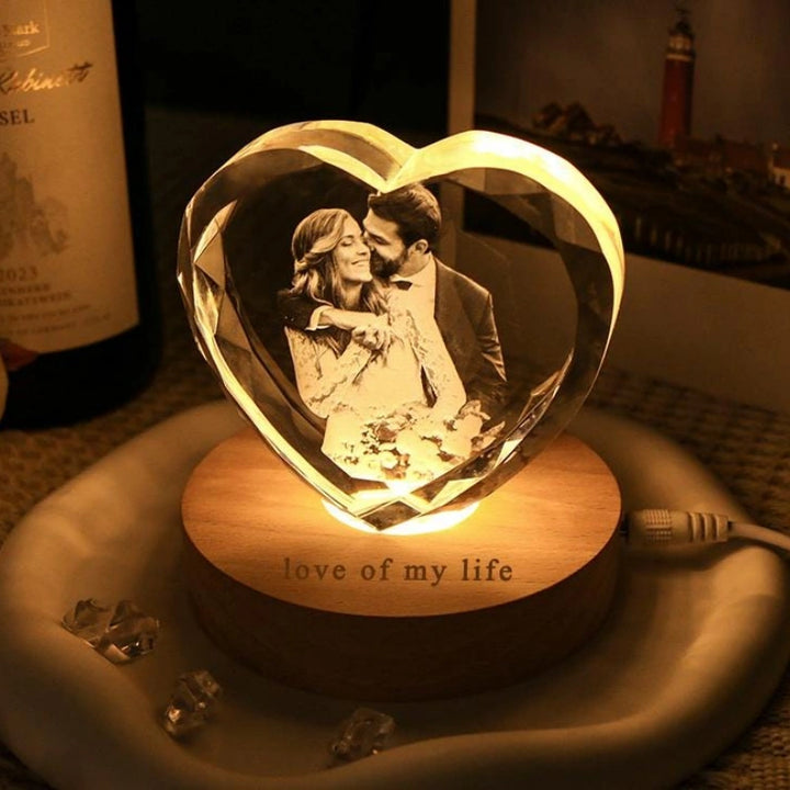 Personalized 3D Heart Crystal Photo with LED Light – Custom Engraved Crystal Portrait Gift for Anniversary, Christmas, Wedding & Couples