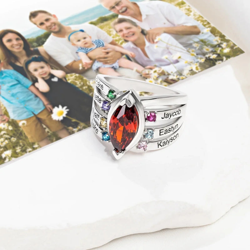 Personalized Birthstone Ring with Engraved Names – Custom Family Ring for Mom & Grandma | Mother’s Day Gift