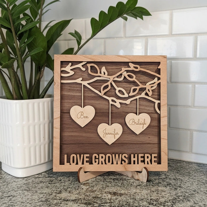 Personalized Family Tree Wood Frame – Custom Names Wall Art for Mom | Mother’s Day Gift for Grandma, Family Keepsake Frame