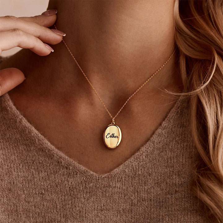 Personalized Gold Photo Locket Necklace – Custom Engraved Oval Picture Pendant | Memorial Gift for Mom, Anniversary Gift for Her
