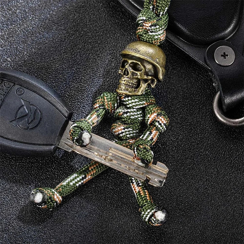 Personalized Gothic Skull Keychain – Handmade Braided Paracord Keychain with Engraved Name
