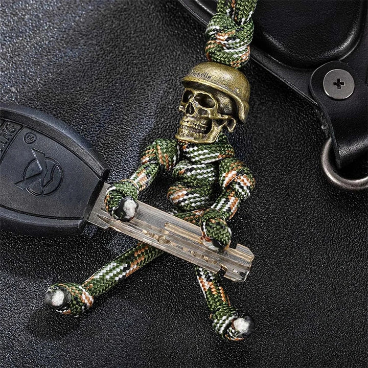 Personalized Gothic Skull Keychain – Handmade Braided Paracord Keychain with Engraved Name
