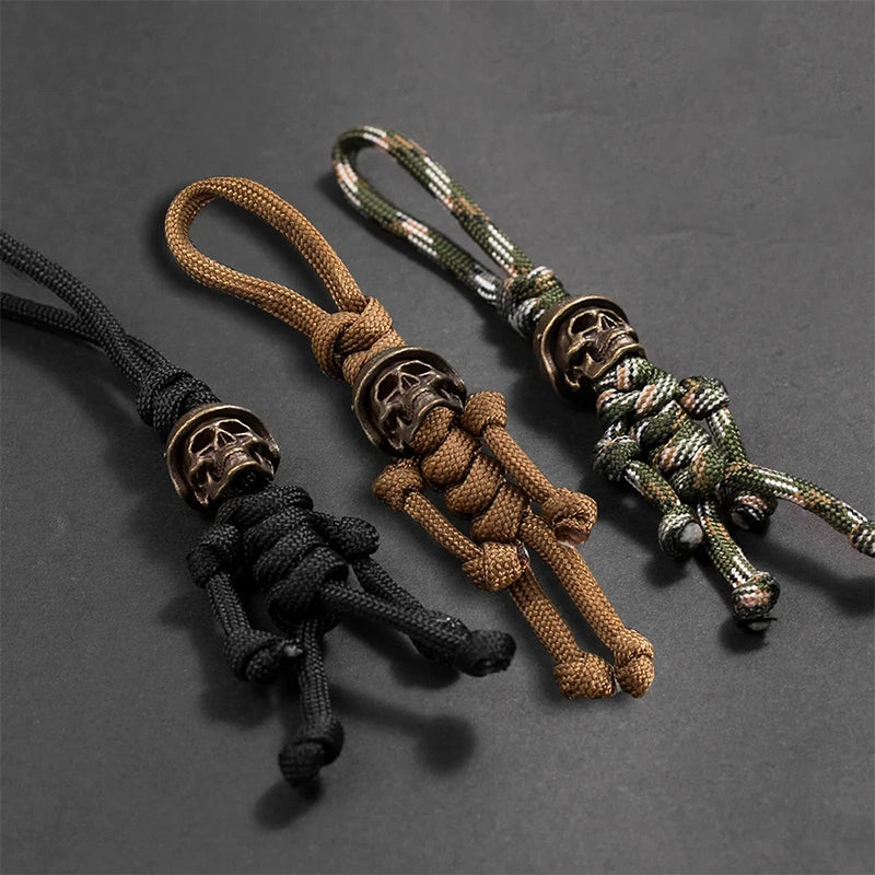 Personalized Gothic Skull Keychain – Handmade Braided Paracord Keychain with Engraved Name