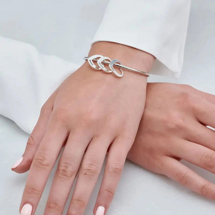 Personalized Heart Charm Bangle Bracelet – Custom Names Bracelet for Mom