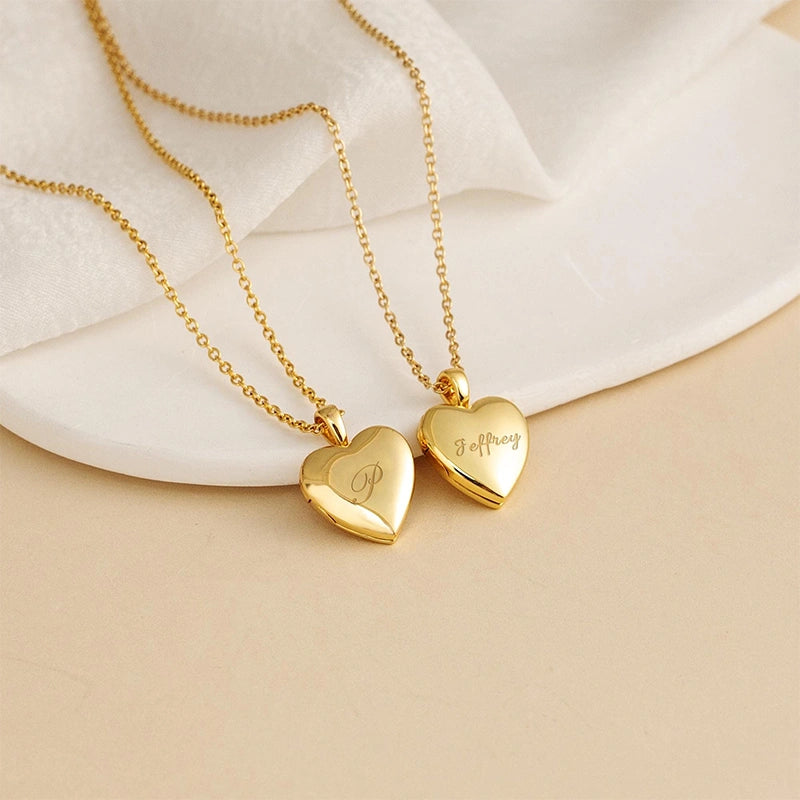 Colar de Prata de Lei Personalizado com Coração — Nomes Ocultos, Mensagem Secreta