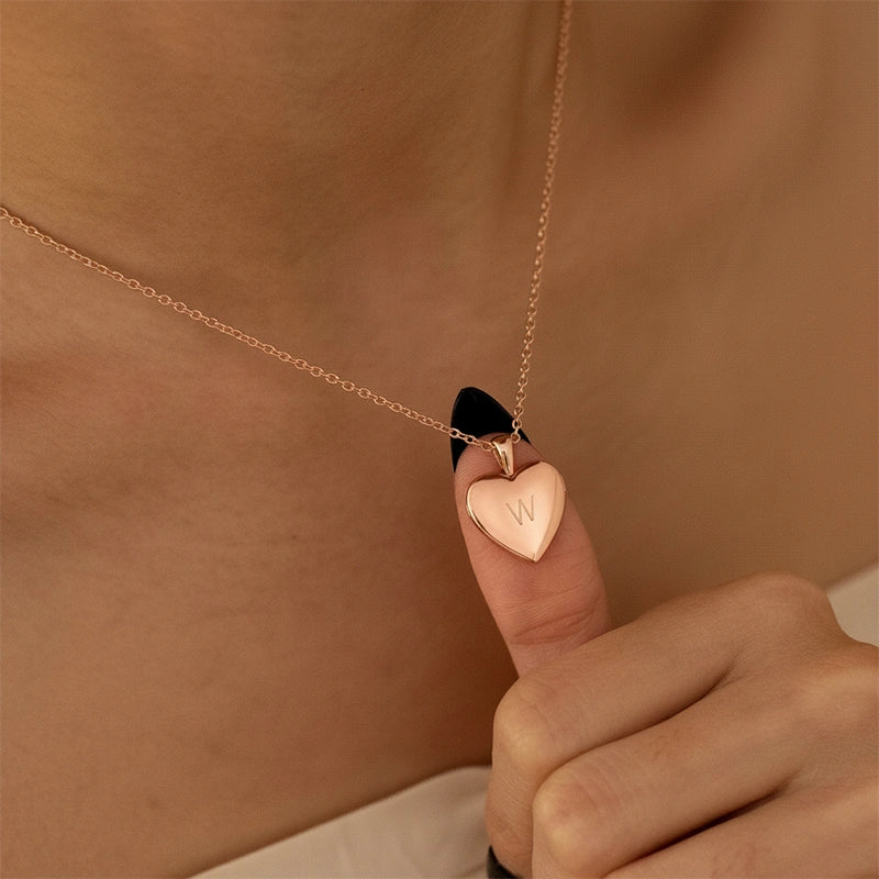 Colar de Prata de Lei Personalizado com Coração — Nomes Ocultos, Mensagem Secreta