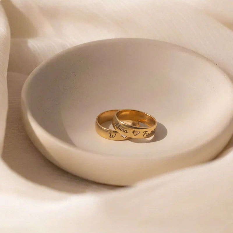 Personalized Name Engraved Hollow Heart Ring – Custom Gift for Couple