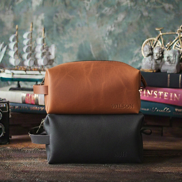 Personalized Leather Dopp Kit for Men – Custom Toiletry Bag | Distressed Leather Travel Bag | Valentine’s Day Gift for Him
