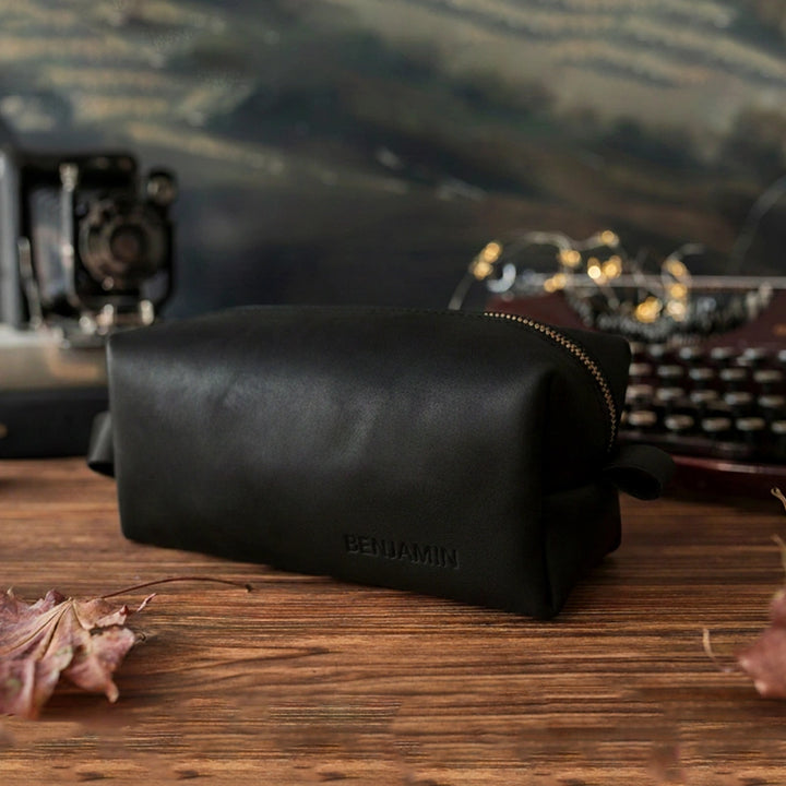 Personalized Leather Dopp Kit for Men – Custom Toiletry Bag | Distressed Leather Travel Bag | Valentine’s Day Gift for Him