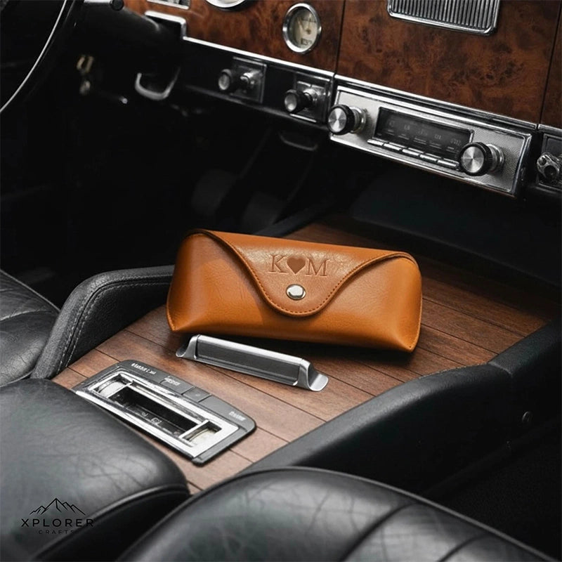 Personalized Leather Glasses Case – Handmade Custom Eyewear Protector, Minimalist Gift for Him or Her, Anniversary & Valentine’s Day Gift