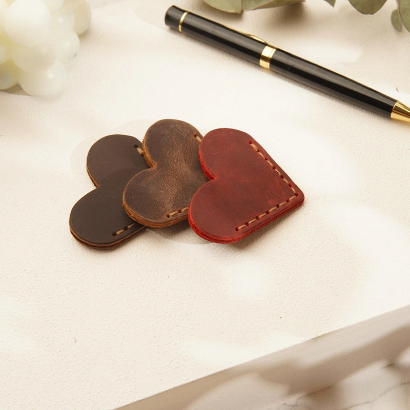 Personalized Leather Heart Bookmark – Custom Genuine Leather Page Corner Marker, Handmade Heart Bookmarks, Gift for Readers, Him & Her