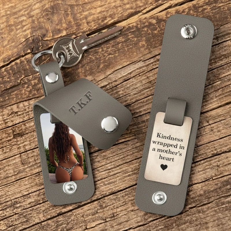 Personalized Leather Photo Keychain – Custom Engraved Picture Keyring Gift