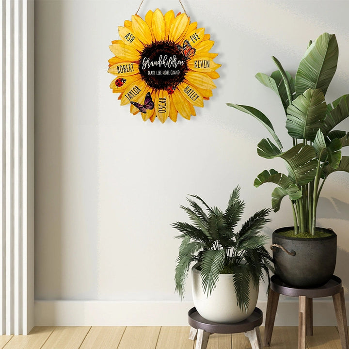 Personalized Mother’s Day Sunflower Wood Sign – Custom Grandma Garden with Kids Names, Gift for Mom & Nana
