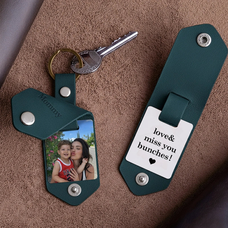 Personalized Photo Keychain for Mom – Custom Leather Keepsake Gift for Mother’s Day