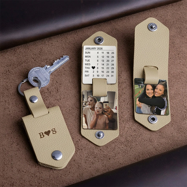 Personalized Photo Keychain for Mom – Custom Leather Keepsake Gift for Mother’s Day