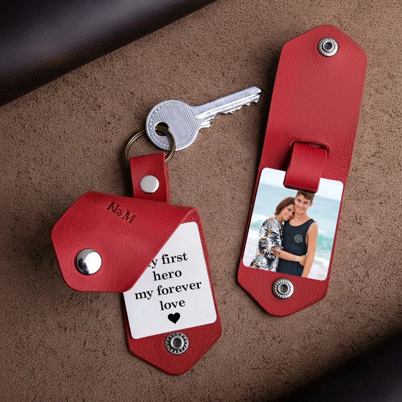 Personalized Photo Keychain for Mom – Custom Leather Keepsake Gift for Mother’s Day