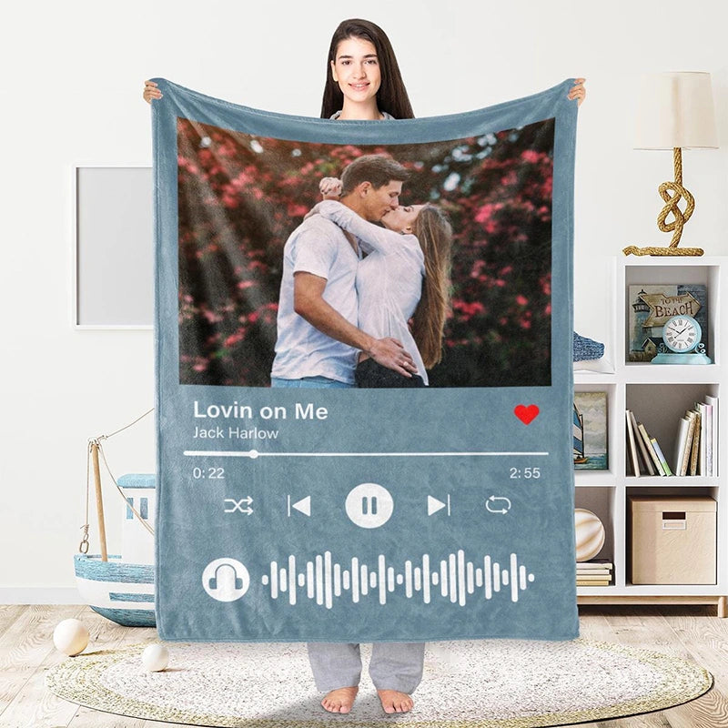 Personalized Photo & Song Blanket – Custom Minky Blanket for Couples, Valentine’s Day & Anniversary Gift