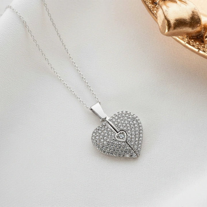 Personalized Hidden Names Heart Necklace – Custom Valentine’s Day Gift for Her