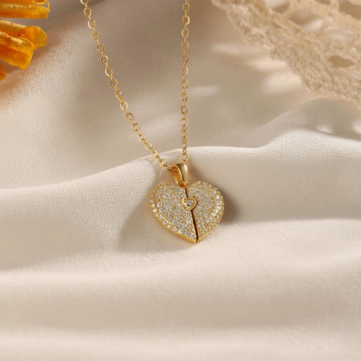 Personalized Hidden Names Heart Necklace – Custom Valentine’s Day Gift for Her