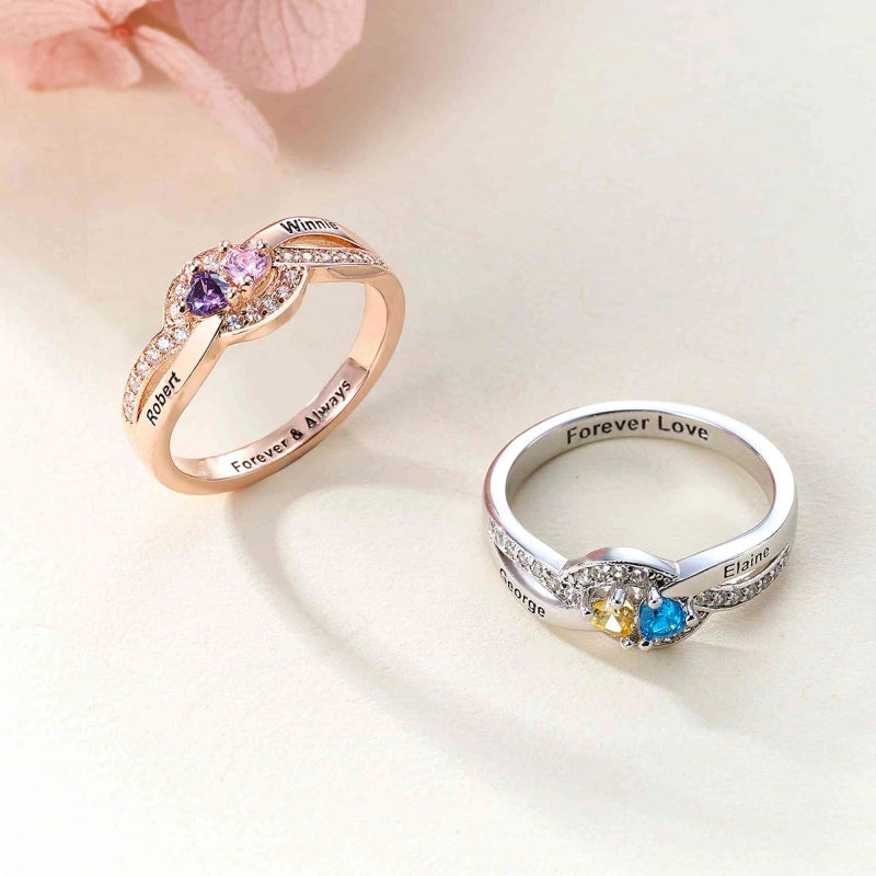 Personalized Twisted Band Ring with Names & Heart Birthstones – Custom Mom Ring | Mother’s Day Gift for Her