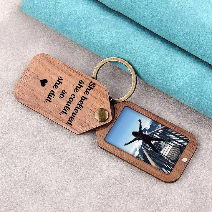 Personalized Wooden Photo Keychain – Custom Engraved Picture Keyring in Walnut or Cherry Wood